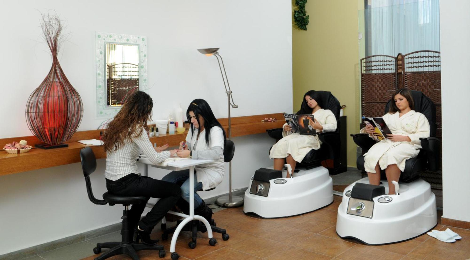 Victory Byblos Hotel & Spa エクステリア 写真